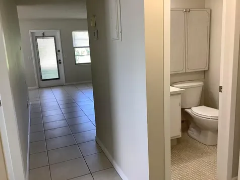 560 Fanshaw Boca Raton FL 33434