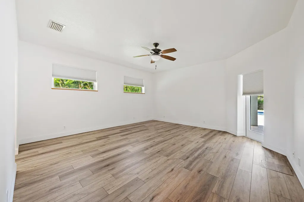 13928 N 82nd Lane Lane N The Acreage FL 33412