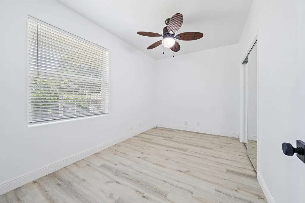 13928 N 82nd Lane Lane N The Acreage FL 33412