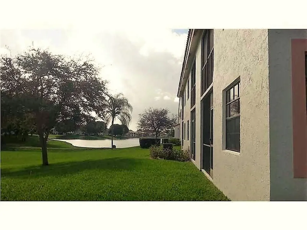 320 Norwood Terrace Boca Raton FL 33431