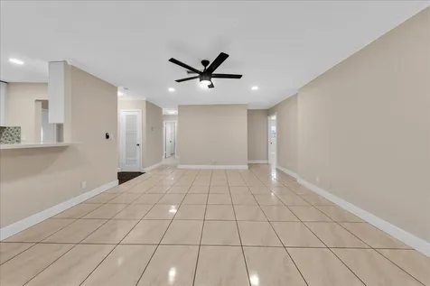 4641 SW 43rd Avenue Dania Beach FL 33314
