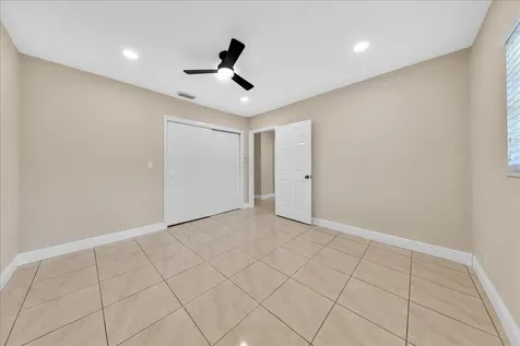 4641 SW 43rd Avenue Dania Beach FL 33314