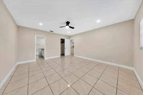 4641 SW 43rd Avenue Dania Beach FL 33314