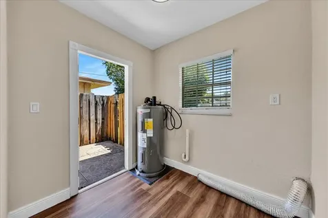 4641 SW 43rd Avenue Dania Beach FL 33314