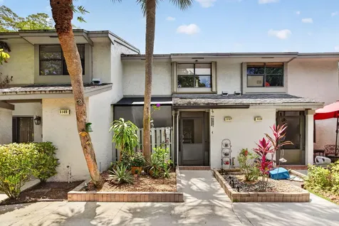 3327 Carambola Circle S Coconut Creek FL 33066
