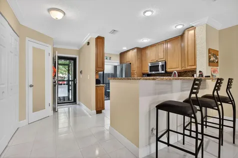 3327 Carambola Circle S Coconut Creek FL 33066