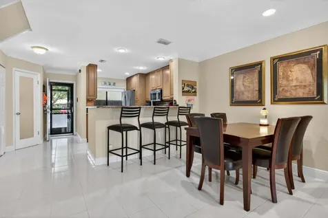 3327 Carambola Circle S Coconut Creek FL 33066