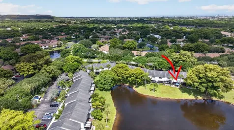 3327 Carambola Circle S Coconut Creek FL 33066