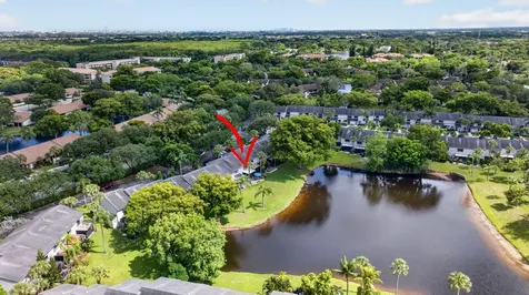 3327 Carambola Circle S Coconut Creek FL 33066