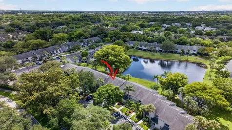 3327 Carambola Circle S Coconut Creek FL 33066