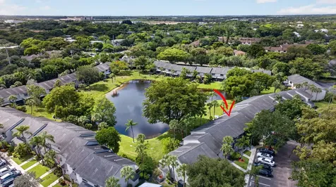 3327 Carambola Circle S Coconut Creek FL 33066