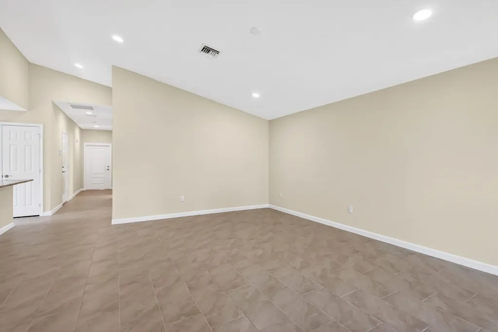 134 SW Seminole Crossing Court SW Indiantown FL 34956