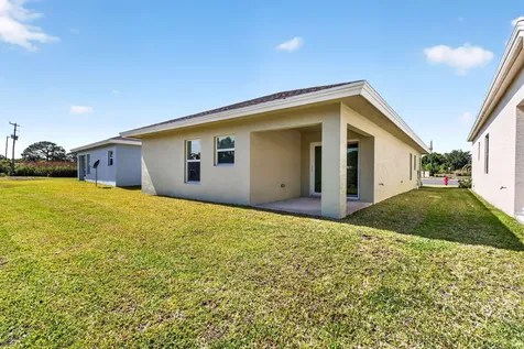 134 SW Seminole Crossing Court SW Indiantown FL 34956