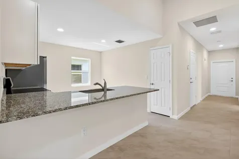 134 SW Seminole Crossing Court SW Indiantown FL 34956