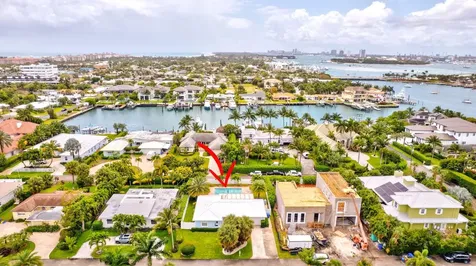 1131 Surf Road Singer Island FL 33404