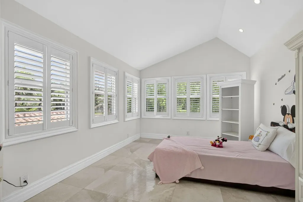 1030 Arabian Drive Loxahatchee FL 33470