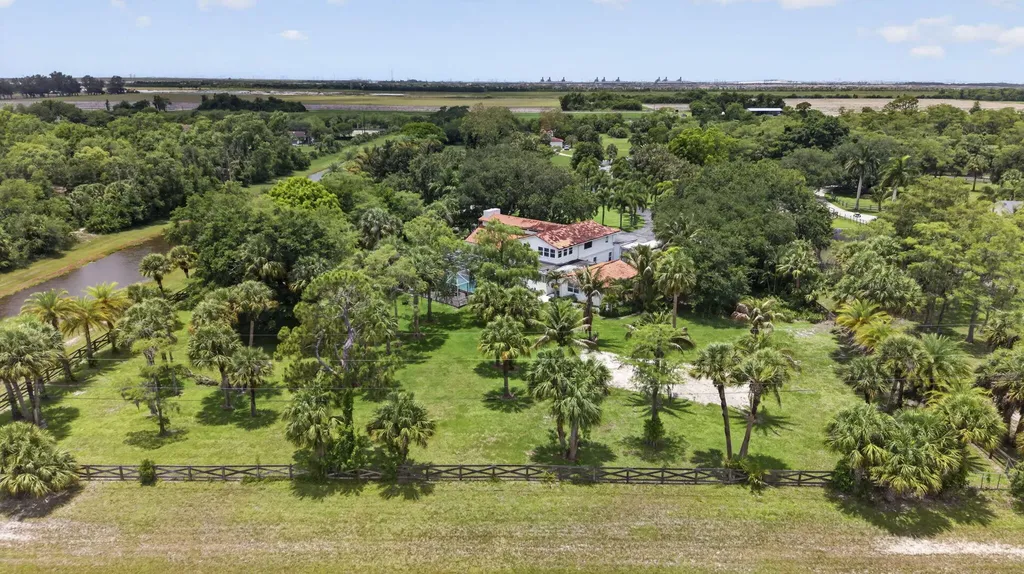 1030 Arabian Drive Loxahatchee FL 33470
