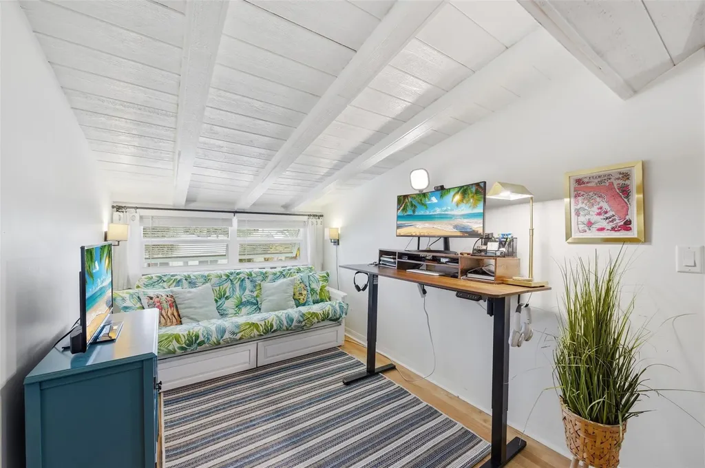 117 S Palmway Lake Worth Beach FL 33460