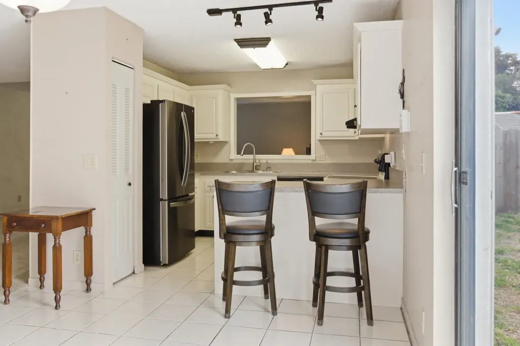 9345 Affirmed Lane Boca Raton FL 33496