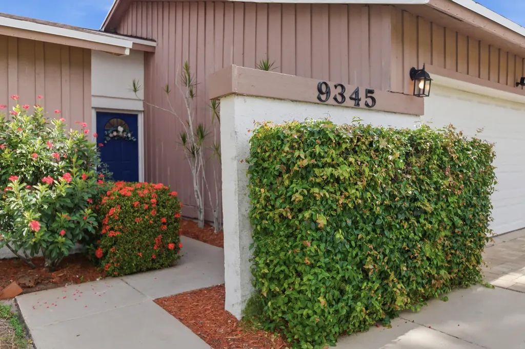 9345 Affirmed Lane Boca Raton FL 33496