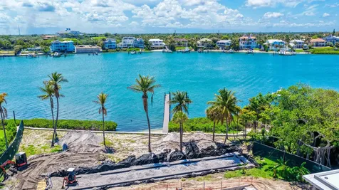 508 S Beach Road Jupiter Island FL 33455
