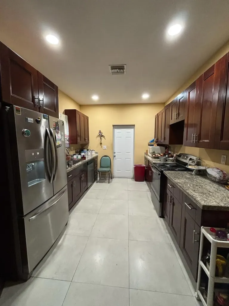 4444 NW 23rd Avenue Miami FL 33142