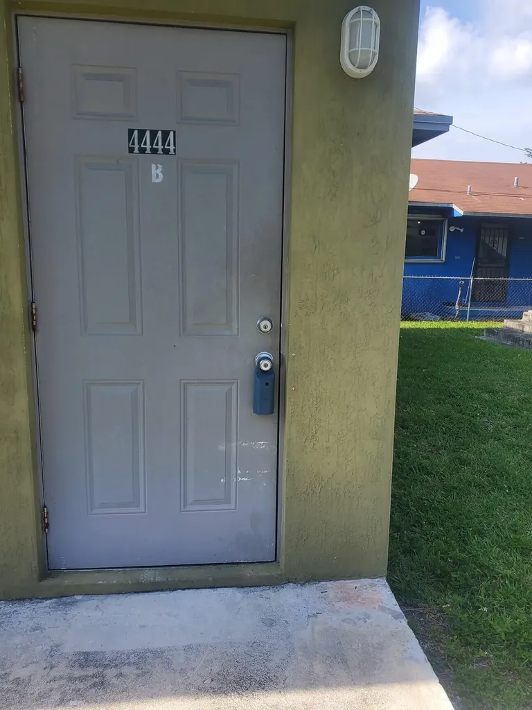 4444 NW 23rd Avenue Miami FL 33142
