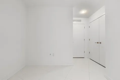 851 NE 1st Avenue Miami FL 33130