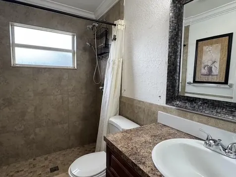 5636 NE 5th Avenue Oakland Park FL 33334