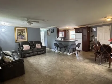 5636 NE 5th Avenue Oakland Park FL 33334