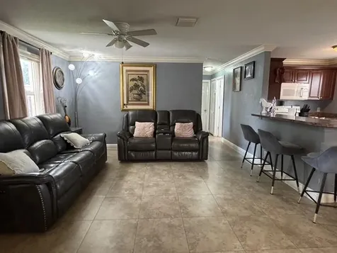 5636 NE 5th Avenue Oakland Park FL 33334
