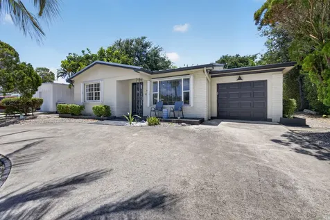 1964 Circle Drive North Palm Beach FL 33408