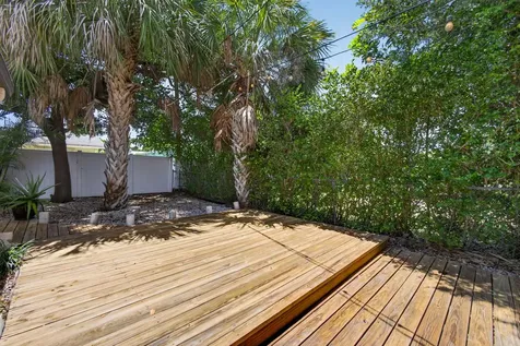 1964 Circle Drive North Palm Beach FL 33408