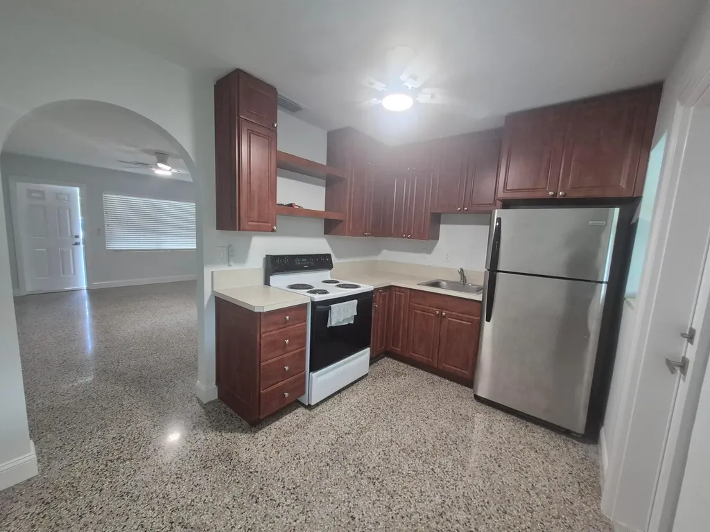 1117 NE 17th Avenue Fort Lauderdale FL 33304