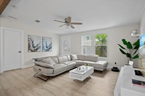 2555 Pga Boulevard Palm Beach Gardens FL 33410