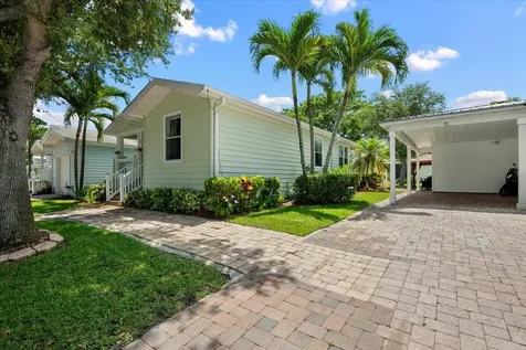 2555 Pga Boulevard Palm Beach Gardens FL 33410