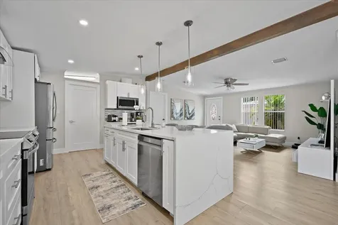2555 Pga Boulevard Palm Beach Gardens FL 33410