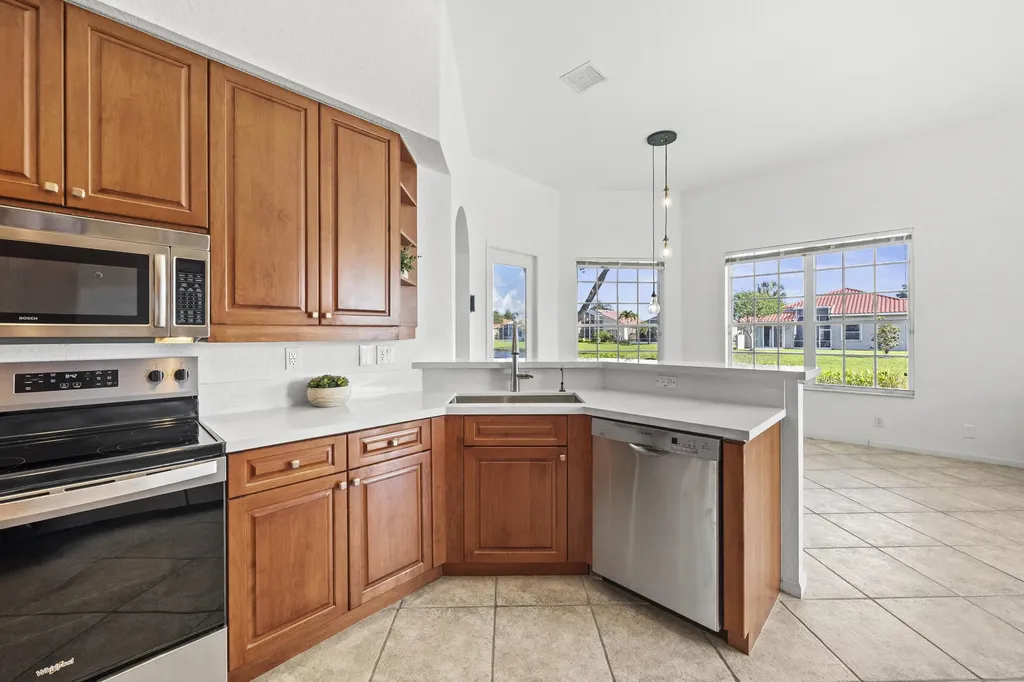 6721 Arno Way Boynton Beach FL 33472