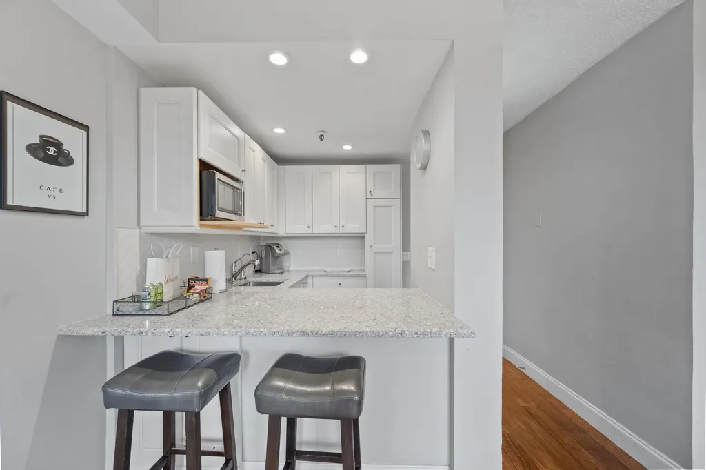 235 Sunrise Avenue Palm Beach FL 33480