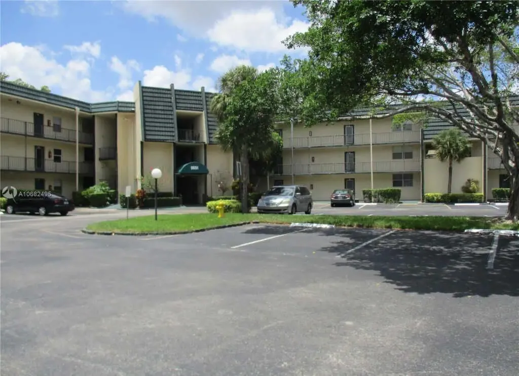 9091 Lime Bay Boulevard Tamarac FL 33321