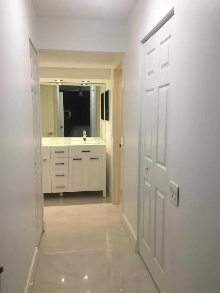 9091 Lime Bay Boulevard Tamarac FL 33321