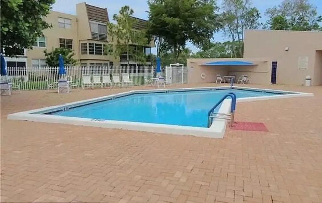9091 Lime Bay Boulevard Tamarac FL 33321