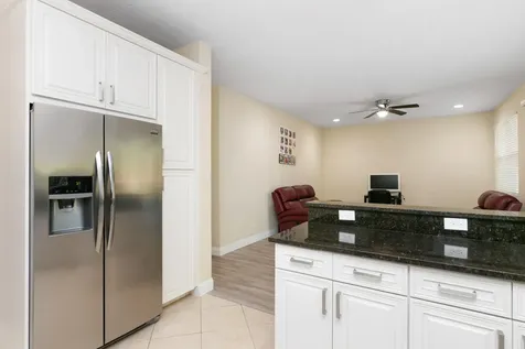 1086 NW Leonardo Circle Port St Lucie FL 34986