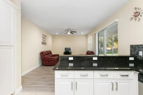 1086 NW Leonardo Circle Port St Lucie FL 34986