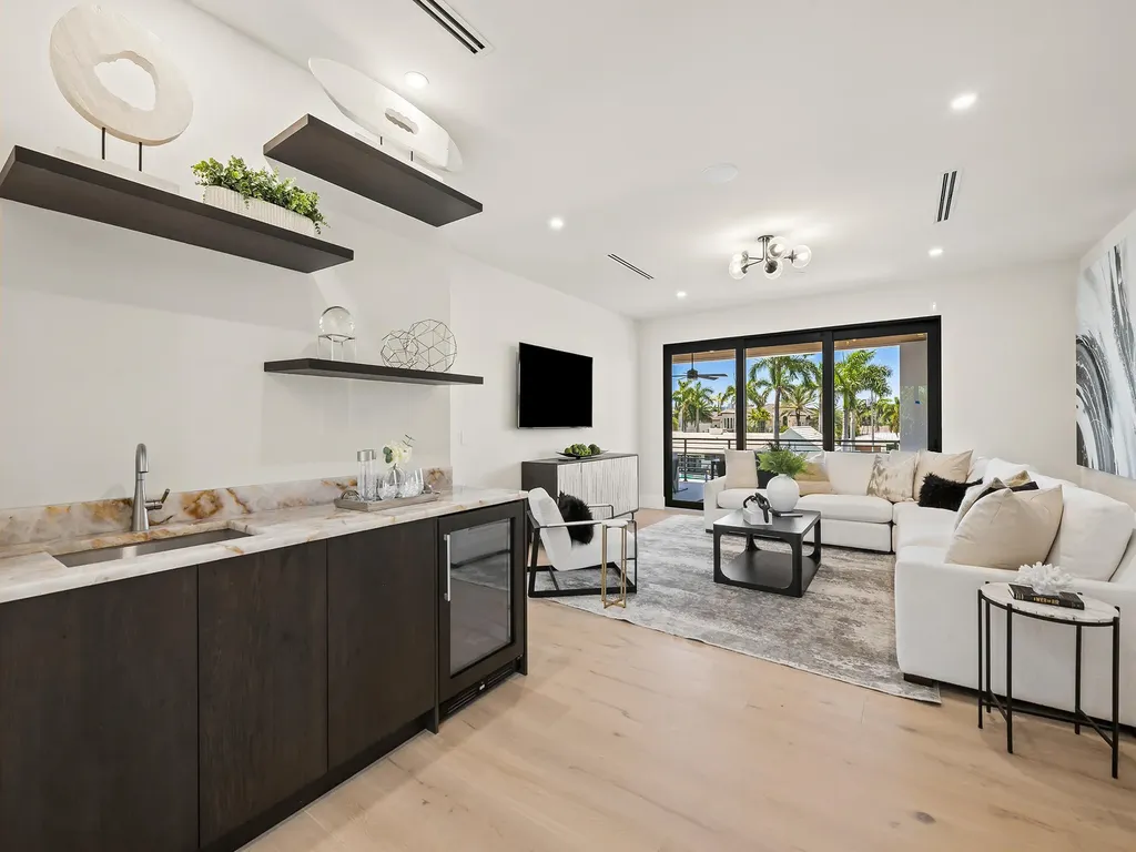3110 NE 59th Street Fort Lauderdale FL 33308