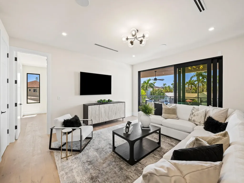 3110 NE 59th Street Fort Lauderdale FL 33308
