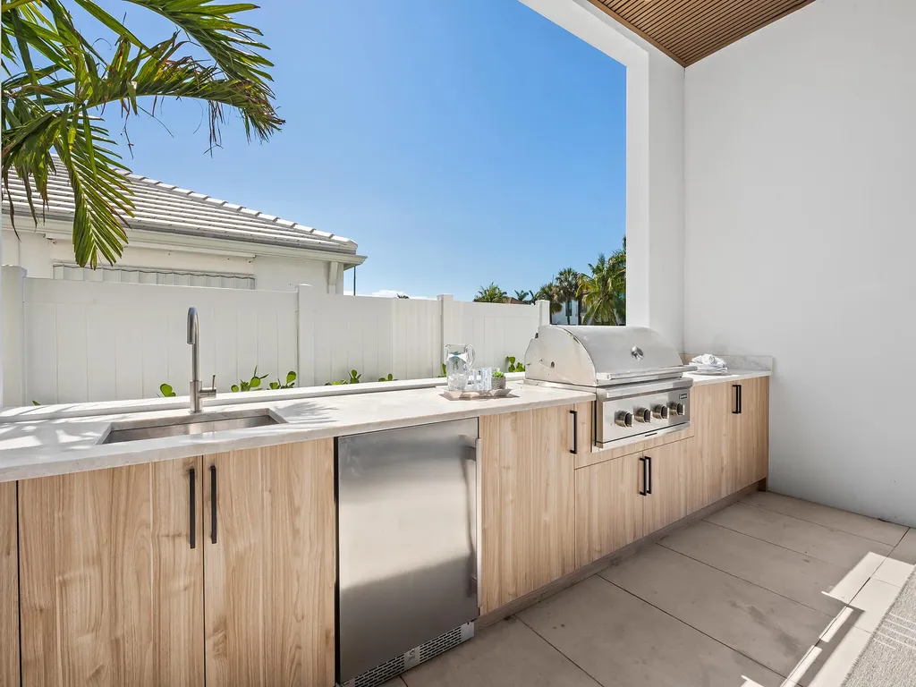 3110 NE 59th Street Fort Lauderdale FL 33308