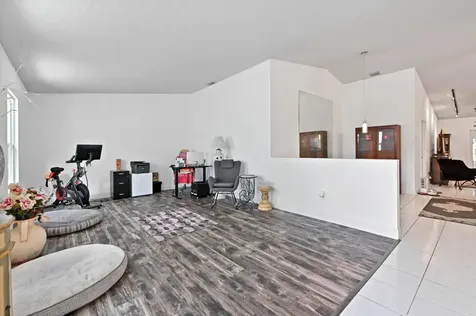 7910 Burlwood Lane Lake Worth FL 33467