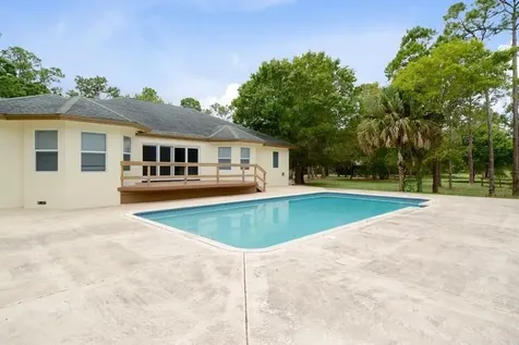 4935 Lame Panther Lane Loxahatchee FL 33470