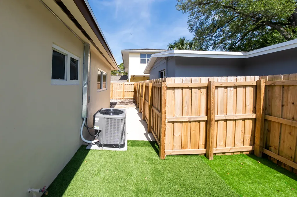 2160 SW 16th Court Fort Lauderdale FL 33312